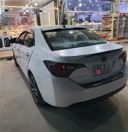 تۆیۆتا کۆرۆلا